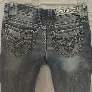 Hanaya Size 27, ankle skinny Jean.  With jewels.